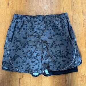 Hind Athletic Shorts Men Triangle Pattern Print Gray Black Active Performance